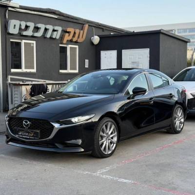  MAZDA 3 -  1