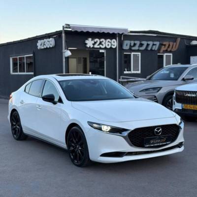 ����&nbsp;MAZDA 3