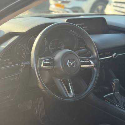 ���� MAZDA 3 - ����� 10