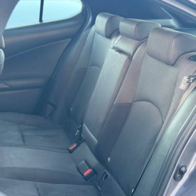 ����� LEXUS UX250H - ����� 10