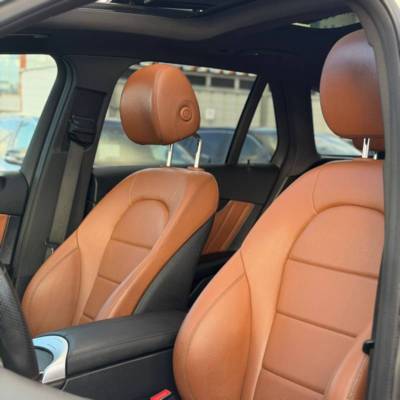 ����� GLC300E 4MATIC - ����� 10