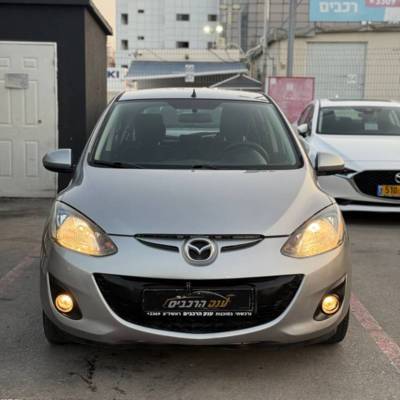  MAZDA 2 -  2