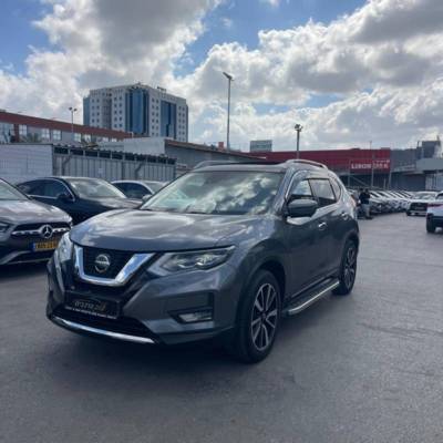 ����� X-TRAIL - ����� 2