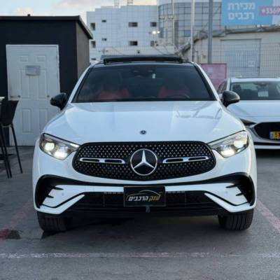  GLC300 4MATIC -  2