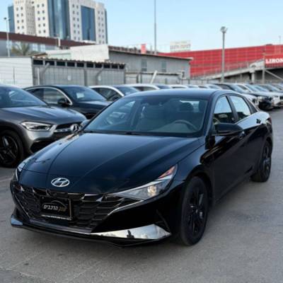 ������ ELANTRA HEV - ����� 2