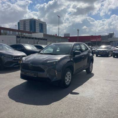 ������ YARIS CROSS HSD - ����� 2
