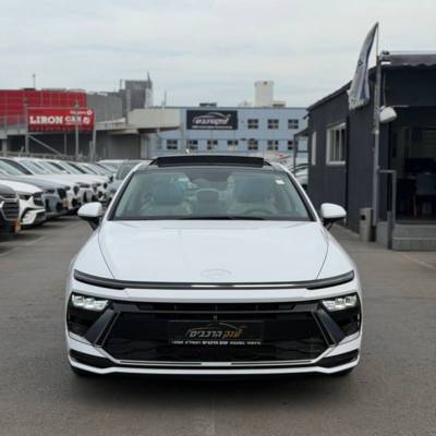 ������ SONATA HYBRID - ����� 3