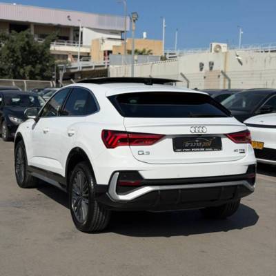 ����� Q3 SPORTBACK - ����� 4