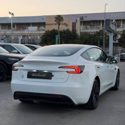 ���� MODEL 3 - ����� 4