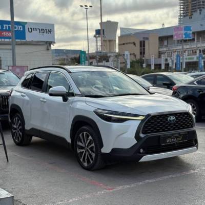  COROLLA CROSS -  4