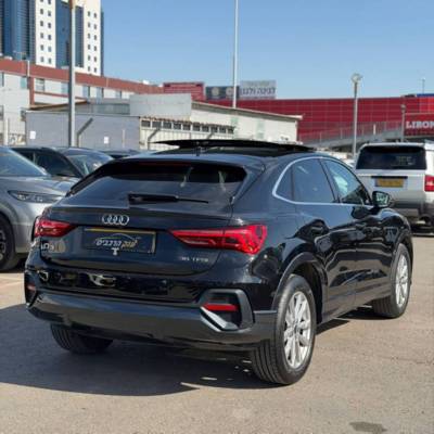 ����� Q3 SPORTBACK - ����� 4
