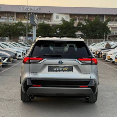  RAV 4 HYBRID -  4