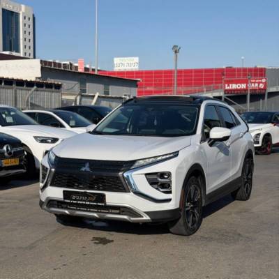 �������� ECLIPSE CROSS - ����� 4