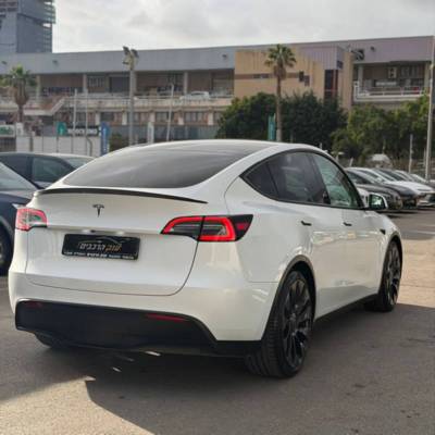 ���� MODEL Y - ����� 4