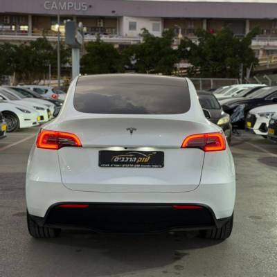 ���� MODEL Y - ����� 4
