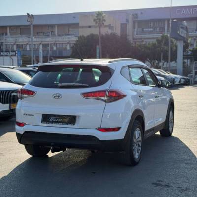 ������ TUCSON - ����� 4