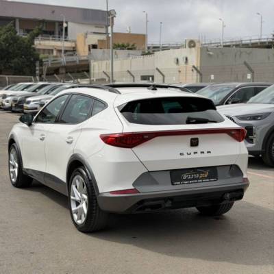 ����� CUPRA - ����� 4