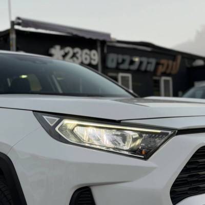 RAV 4 HYBRID -  5