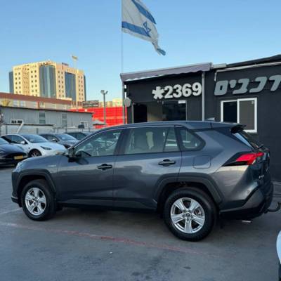  RAV 4 HYBRID -  5