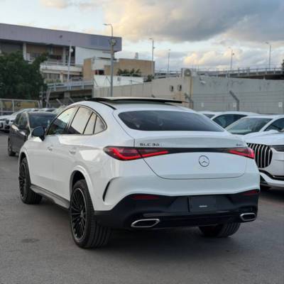 ����� GLC 300 4MATIC - ����� 5