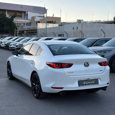 ���� MAZDA 3 - ����� 5