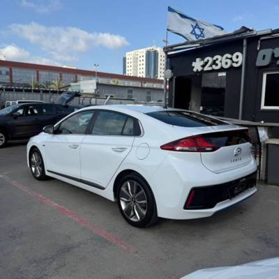  IONIQ HYBRID -  5