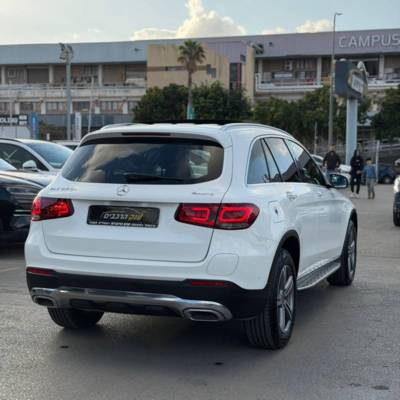 ����� GLC300E 4MATIC - ����� 5