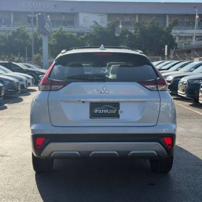 �������� ECLIPSE CROSS - ����� 6