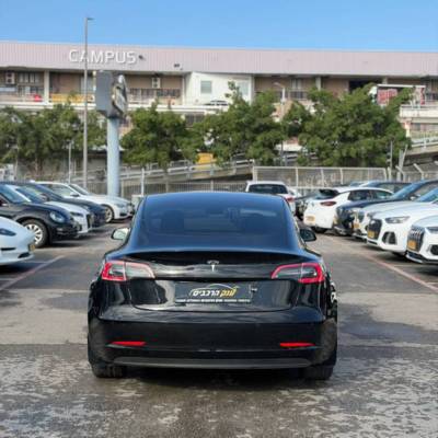 ���� MODEL 3 - ����� 6