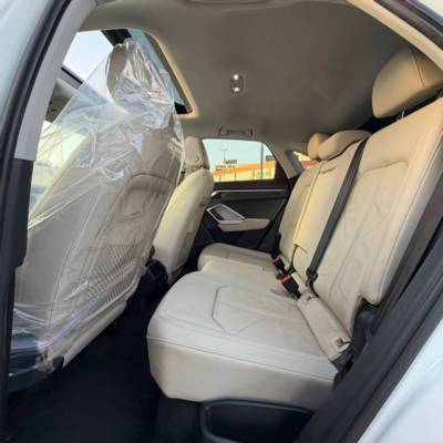 ����� Q3 SPORTBACK - ����� 7