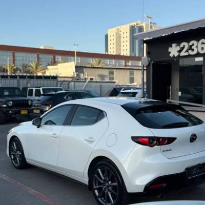  MAZDA 3 -  7