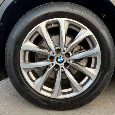    X3 XDRIVE20I -  7