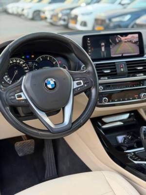 � � �� X3 XDRIVE20D - ����� 7