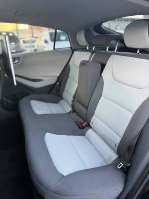 ������ IONIQ HYBRID - ����� 7