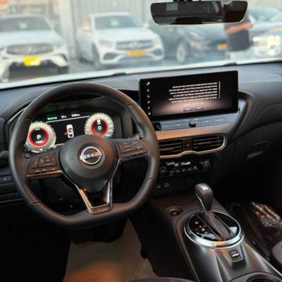  JUKE HYBRID -  8