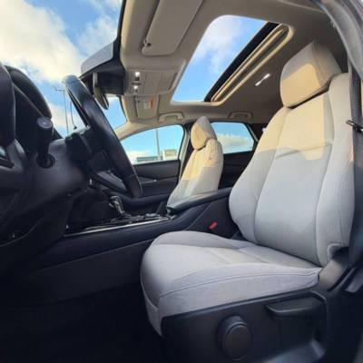 ���� MAZDA CX-30 - ����� 8