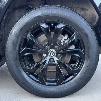 ������ RAV 4 HYBRID - ����� 9