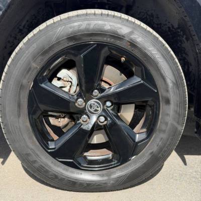 ������ RAV 4 HYBRID - ����� 9