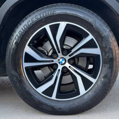 � � �� X3 XDRIVE20I - ����� 9