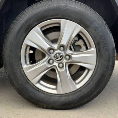 ������ RAV 4 HYBRID - ����� 9