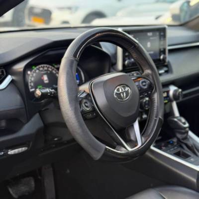  RAV 4 HYBRID -  9