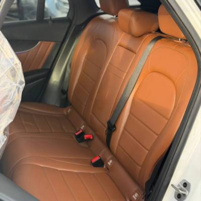 ����� GLC300E 4MATIC - ����� 9